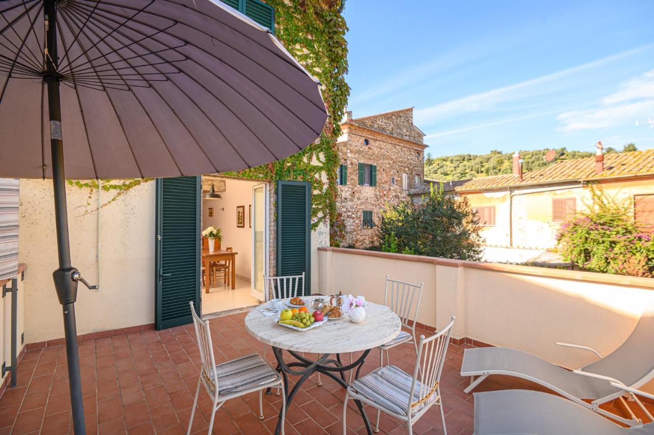 Il Chiostro Appartamenti & Suites Суверето Экстерьер фото