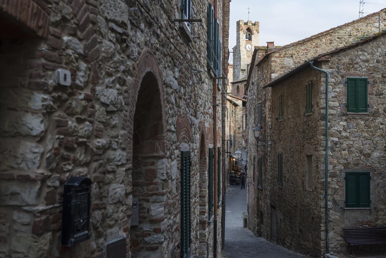 Il Chiostro Appartamenti & Suites Суверето Экстерьер фото